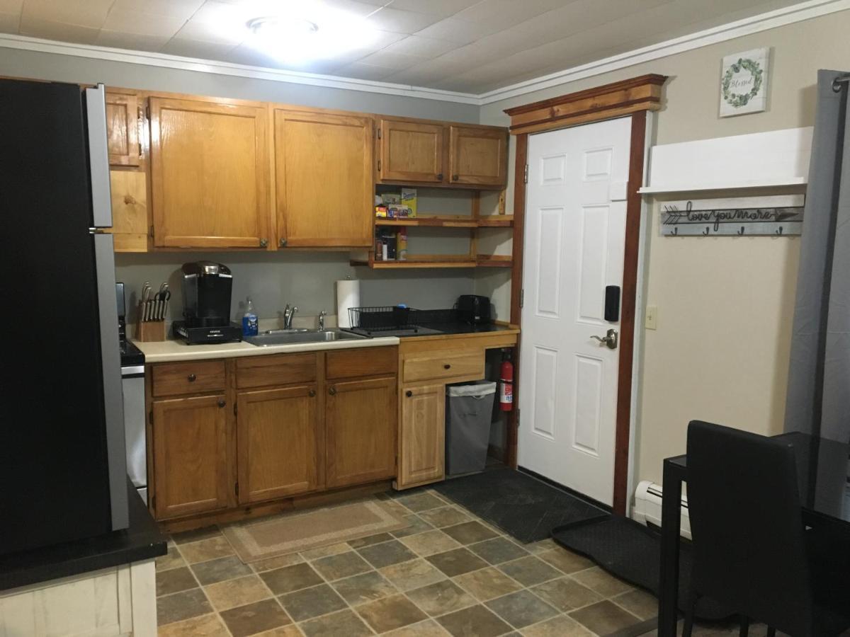 Just Like Being At Home- Newly Renovated Unit North Troy Exterior foto